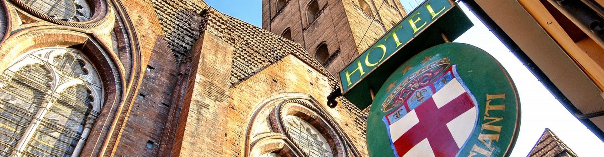 Commercianti Hotel rediseño - ボローニャ - The Etruscan city: the other face of Bologna
