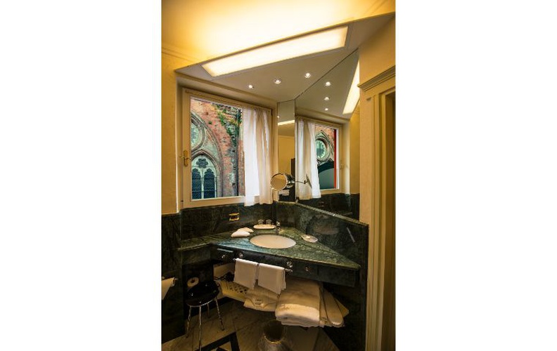 Deluxe double room with terrace 康美恰恩堤 艺术酒店 ボローニャ Deluxe double room with terrace 康美恰恩堤 艺术酒店 ボローニャ