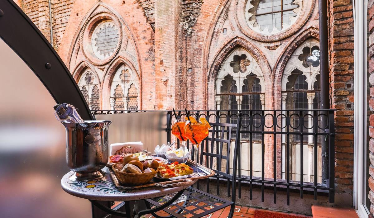 康美恰恩堤 艺术酒店 ボローニャ  康美恰恩堤 艺术酒店 ボローニャ