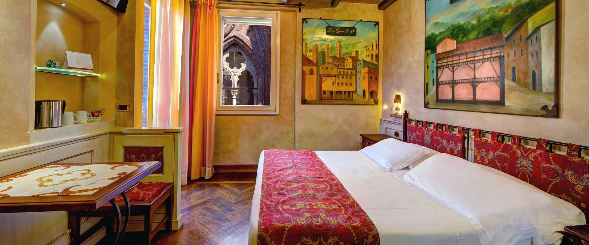 ART HOTEL COMMERCIANTI: A HISTORY WAITING TO BE DISCOVERED 康美恰恩堤 艺术酒店 ボローニャ ART HOTEL COMMERCIANTI: A HISTORY WAITING TO BE DISCOVERED 康美恰恩堤 艺术酒店 ボローニャ