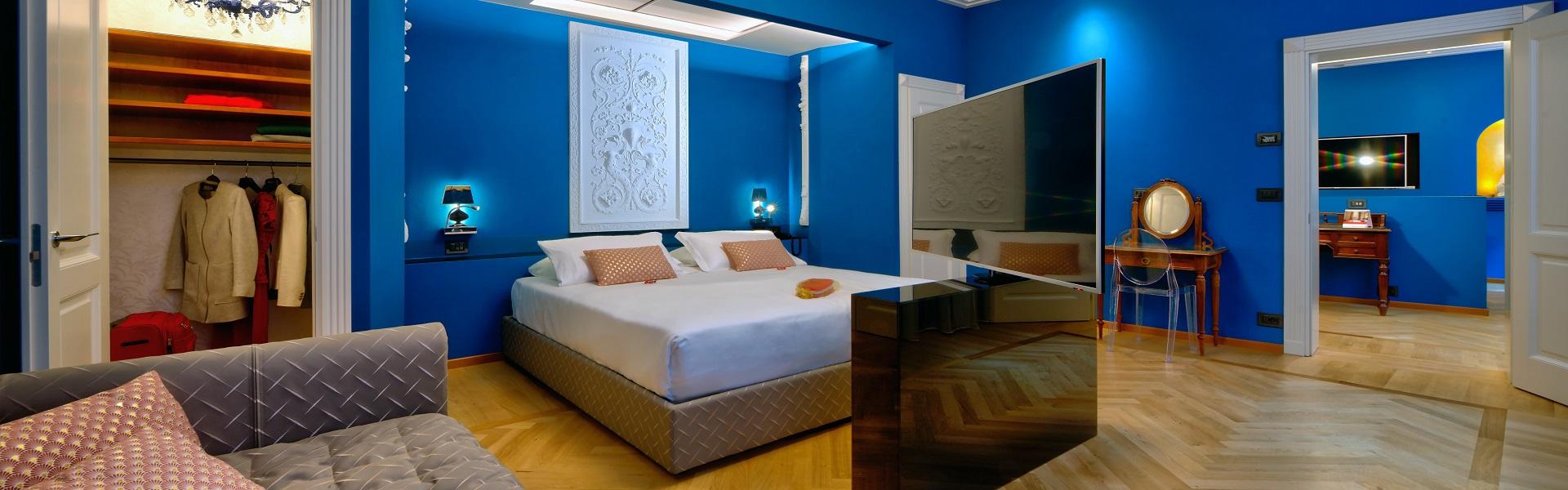 BOLOGNA BETWEEN SECRET AND POPULAR BELIEFS 康美恰恩堤 艺术酒店 ボローニャ BOLOGNA BETWEEN SECRET AND POPULAR BELIEFS 康美恰恩堤 艺术酒店 ボローニャ